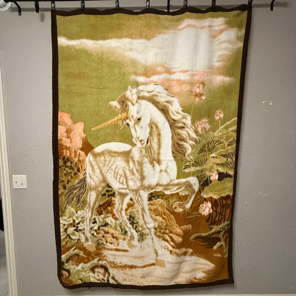 Vtg Revert Unicorn blanket - fleece plush green brown fairy whimsical mythical
